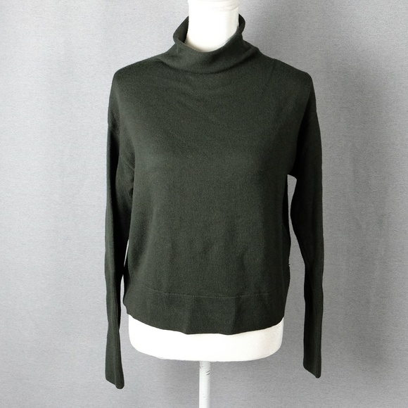 Aritzia Wilfred Cyprie Knit Sweater in Olive - Picture 3 of 12